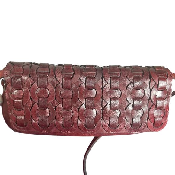 Patricia Nash Round chain link Leather Crossbody Bag Adjustable Strap Baku Red - Picture 3 of 12